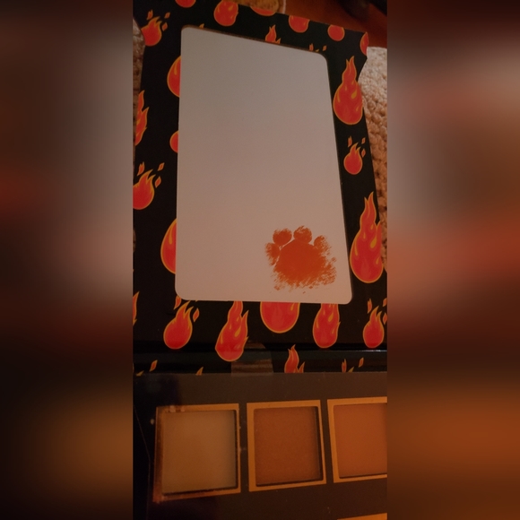 š„Flamin' HOT Cheetos Eyeshadow Palette 12 Shade LIMITED EDITIONš„ - Picture 4 of 15